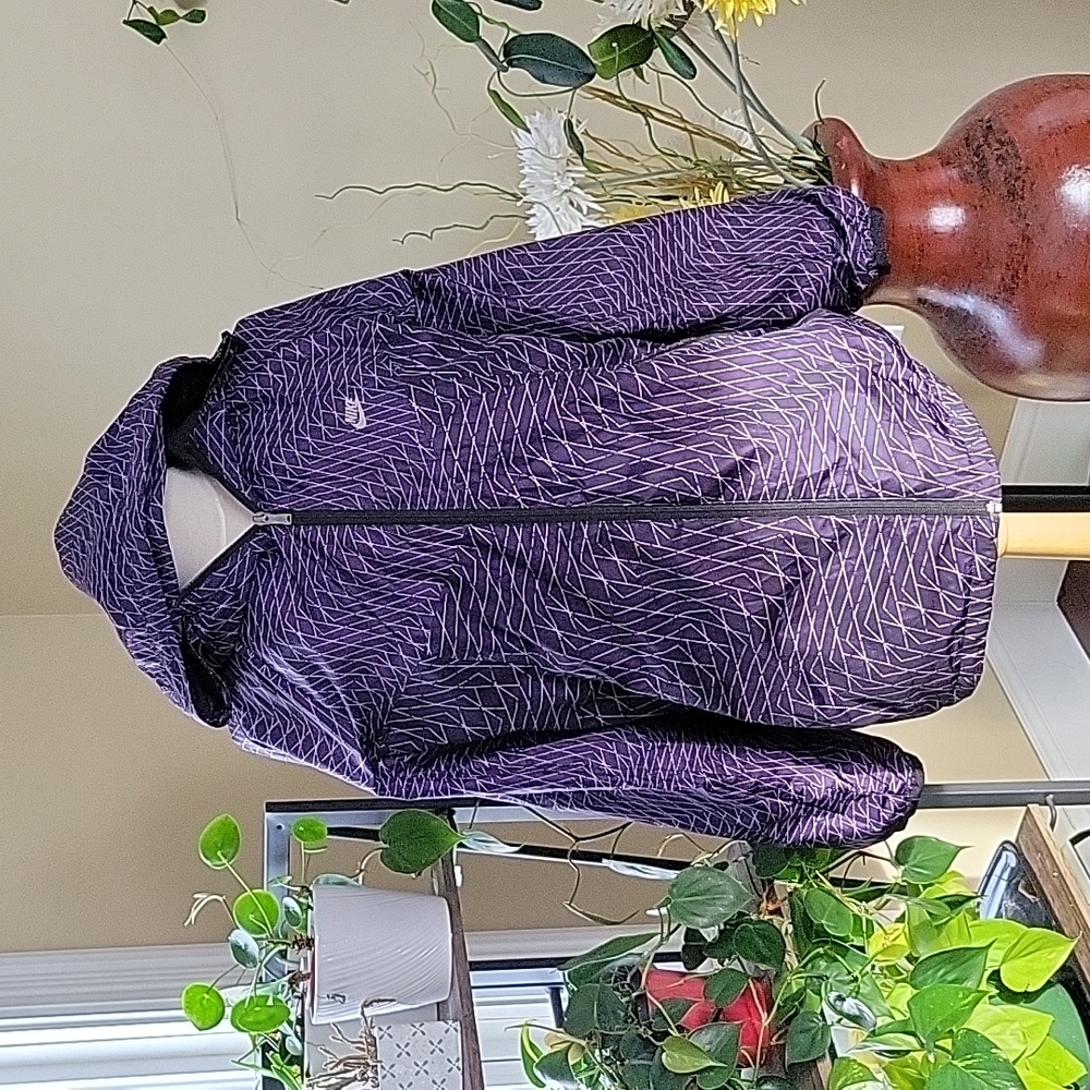 Nike Purple Geometric Windbreaker